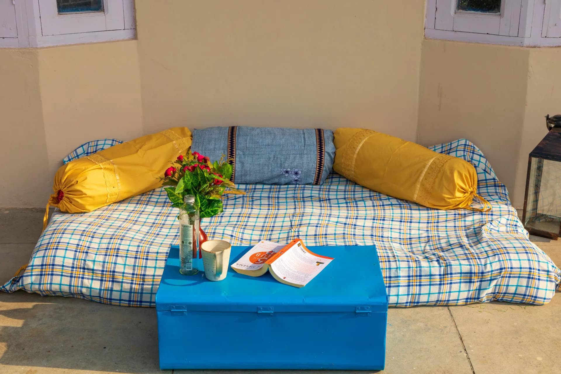Warm, cozy decorative property that feel just like home