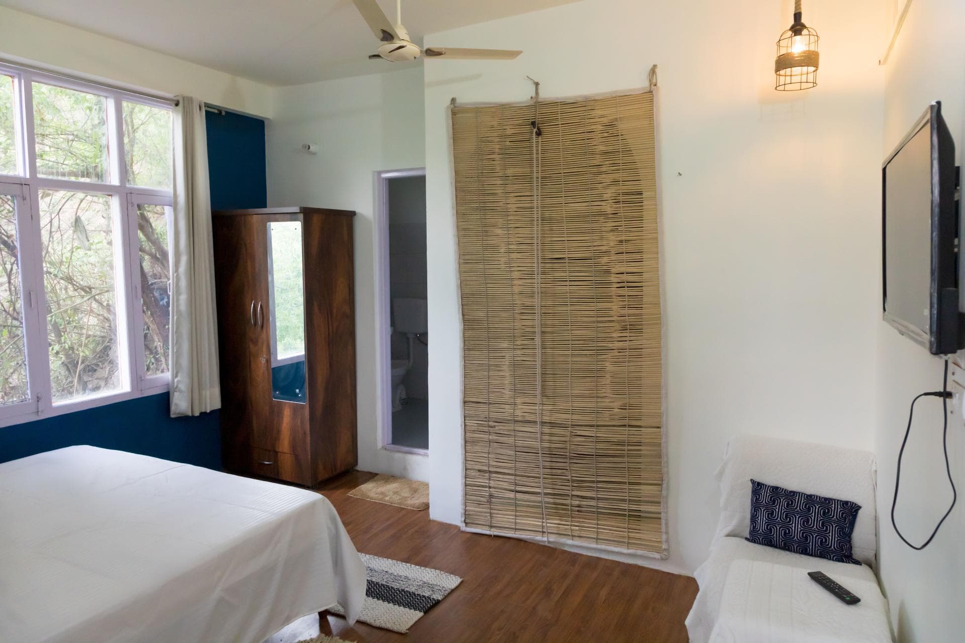 Spacious Jute Family Suite featuring a private terrace and panoramic mountain views