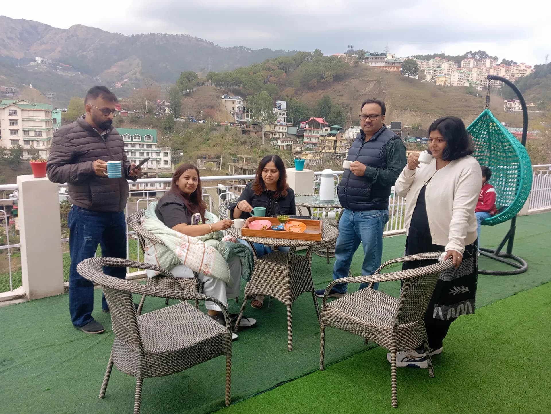 Terrace Dining Mountain View Kandaghat 14